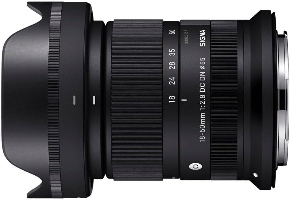 Sigma 18-50mm f/2.8 DC DN Contemporary